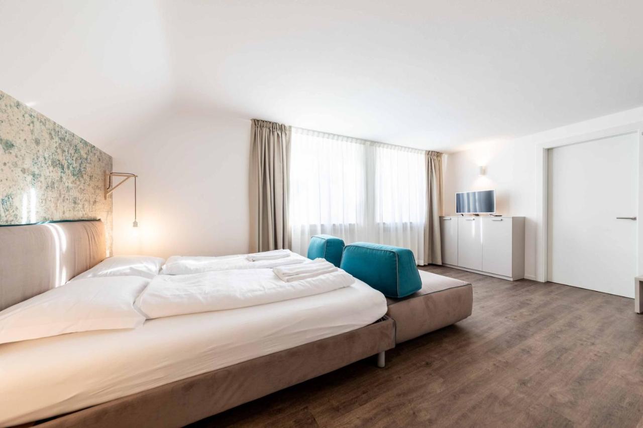 Cooper Zum Loewen Gasthof Meran